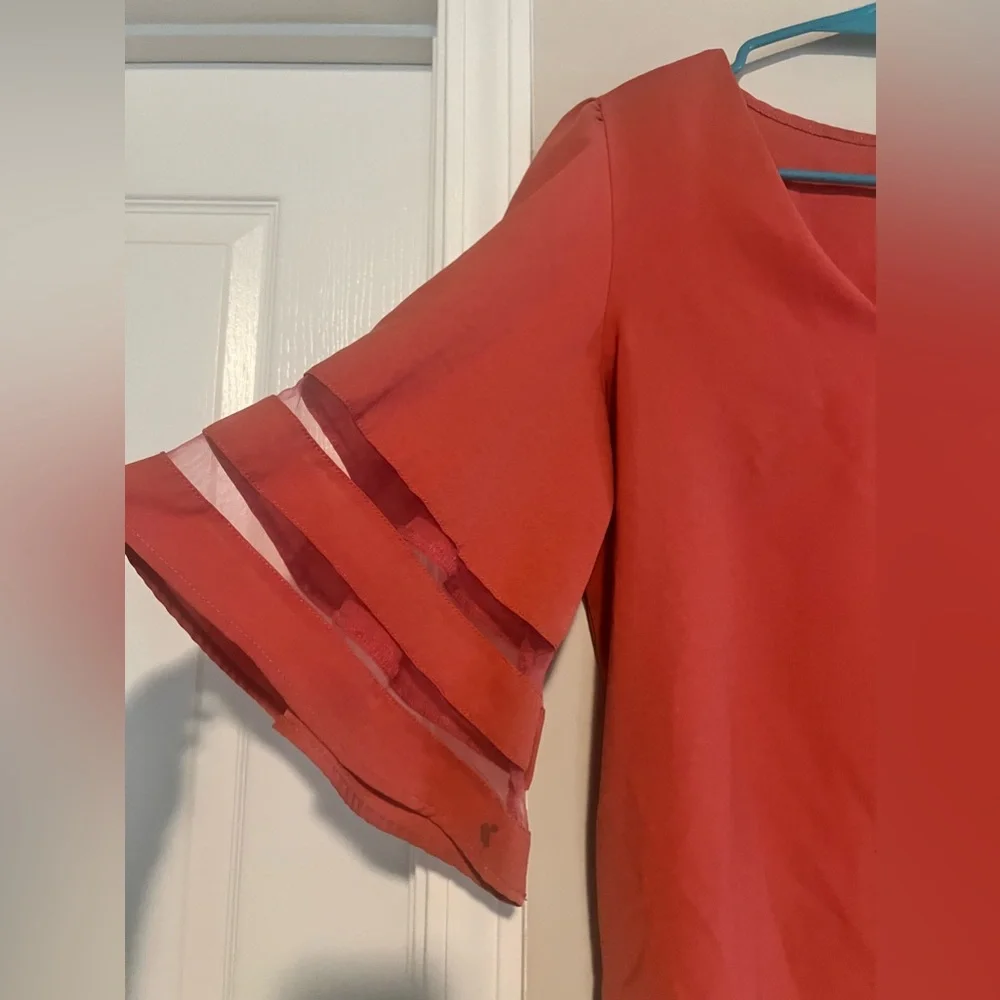 Amazon Top - Picture 2 of 5